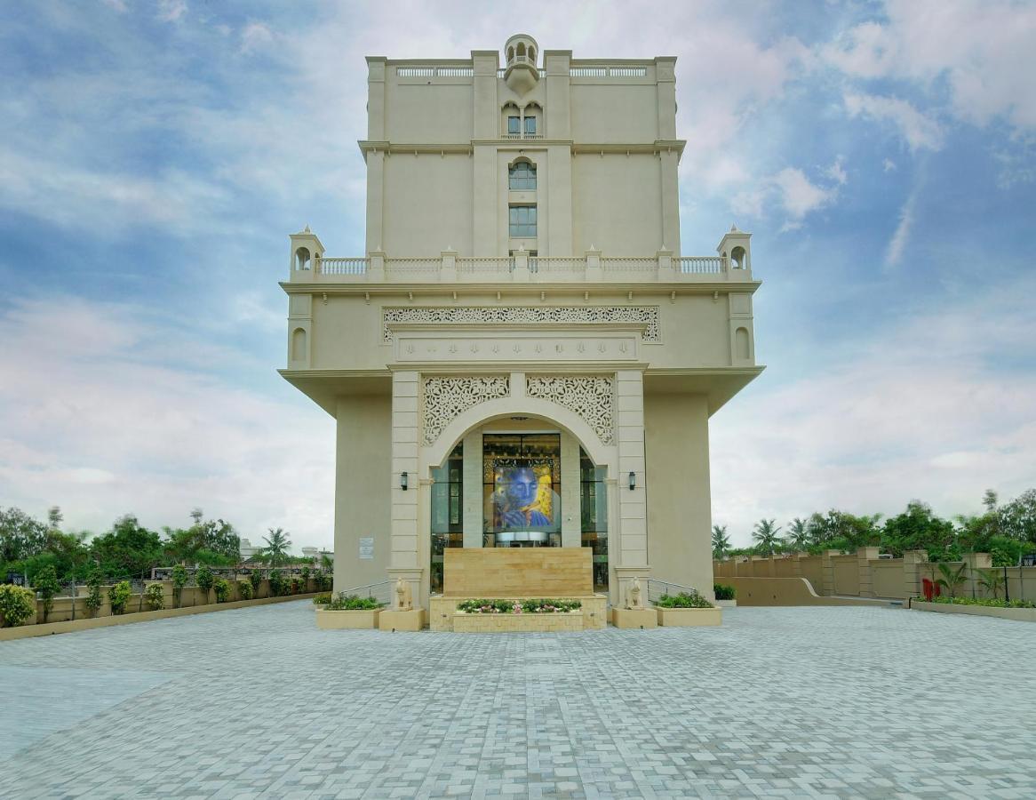 ホテル Lemon Tree Premier, Dwarka エクステリア 写真